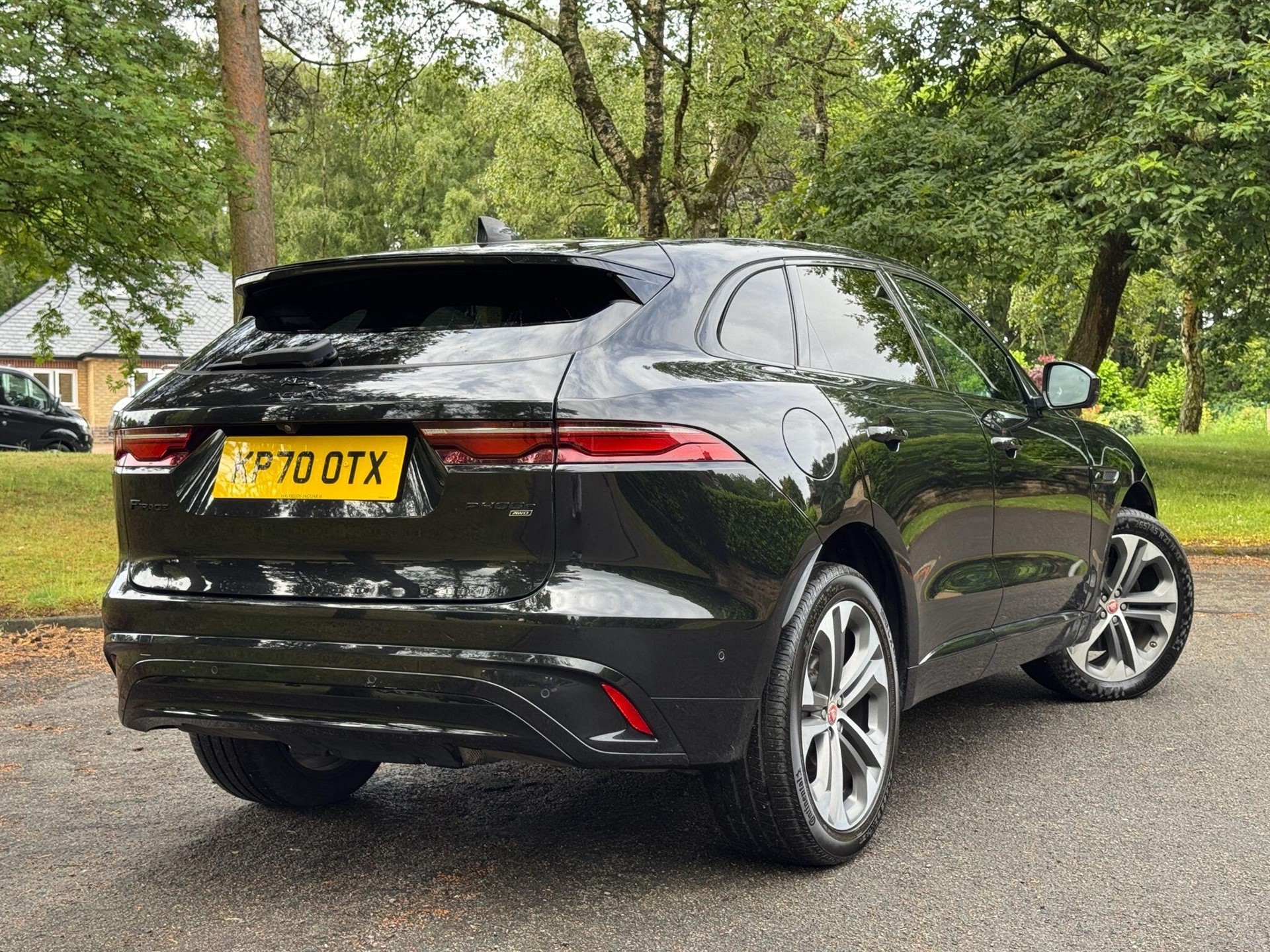 2021 Jaguar F-Pace thumbnail 2