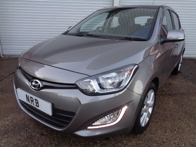 Hyundai i20