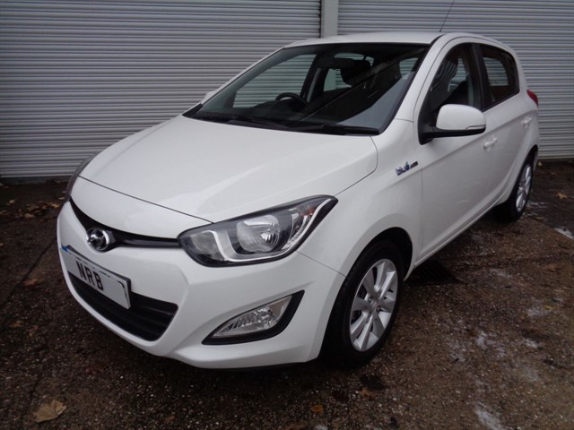 Hyundai i20