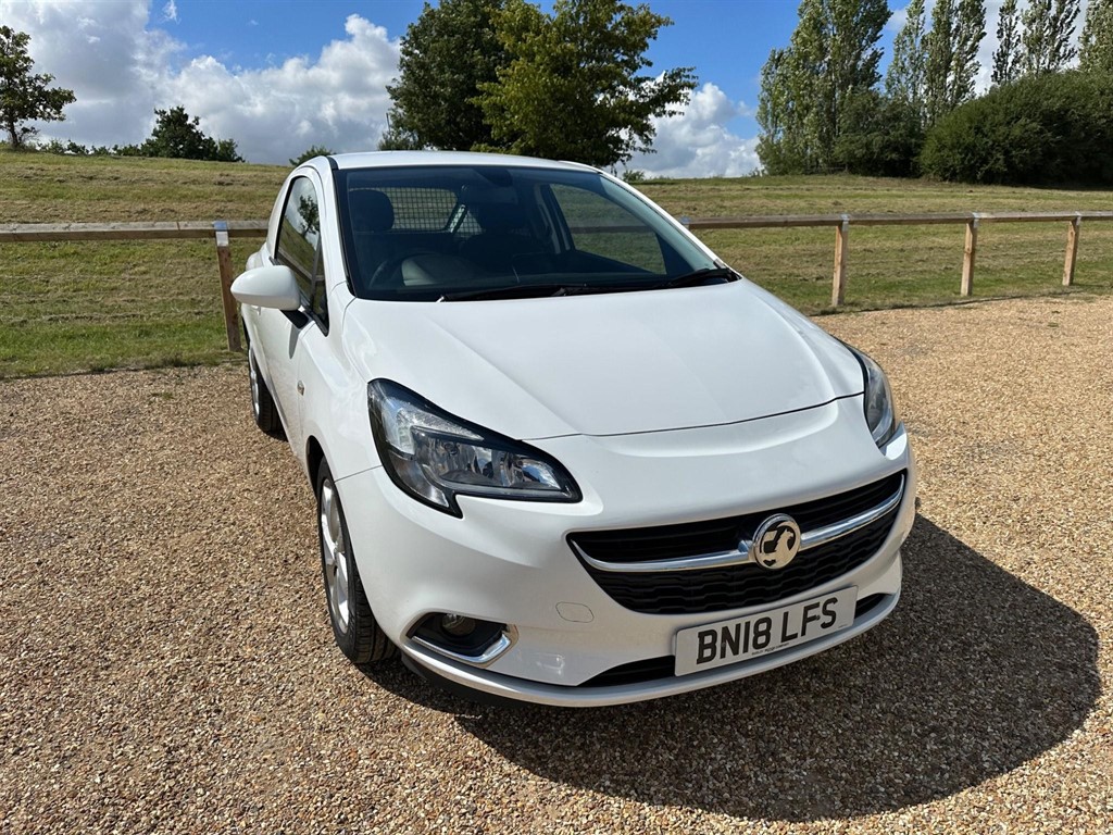 Corsa sportive shops van for