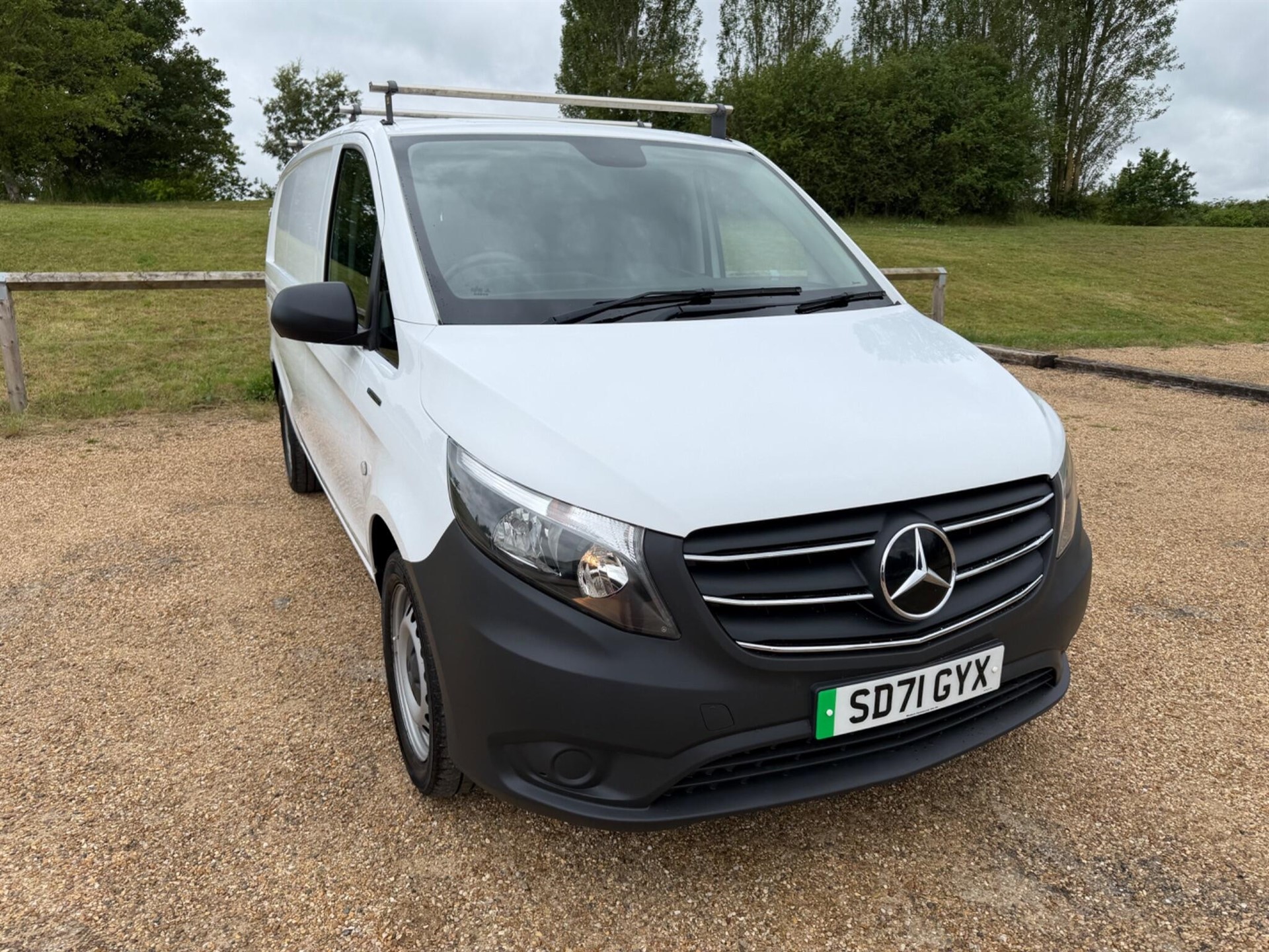 2021 MERCEDES-BENZ VITO