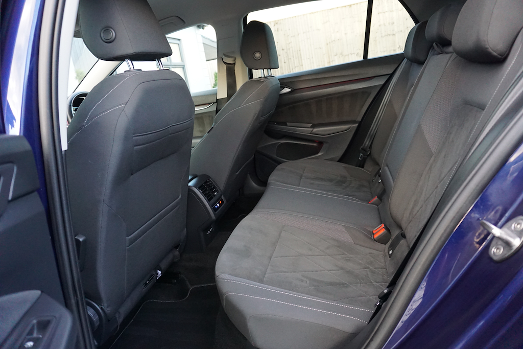 2022 72 VOLKSWAGEN GOLF