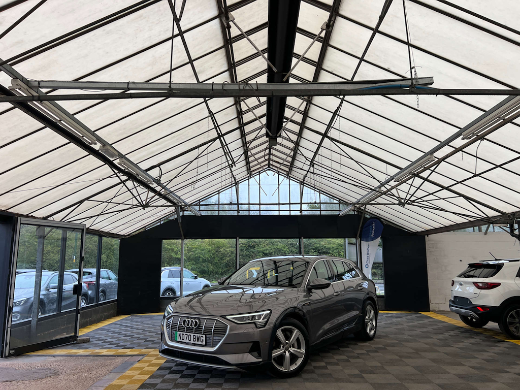 Audi E-tron