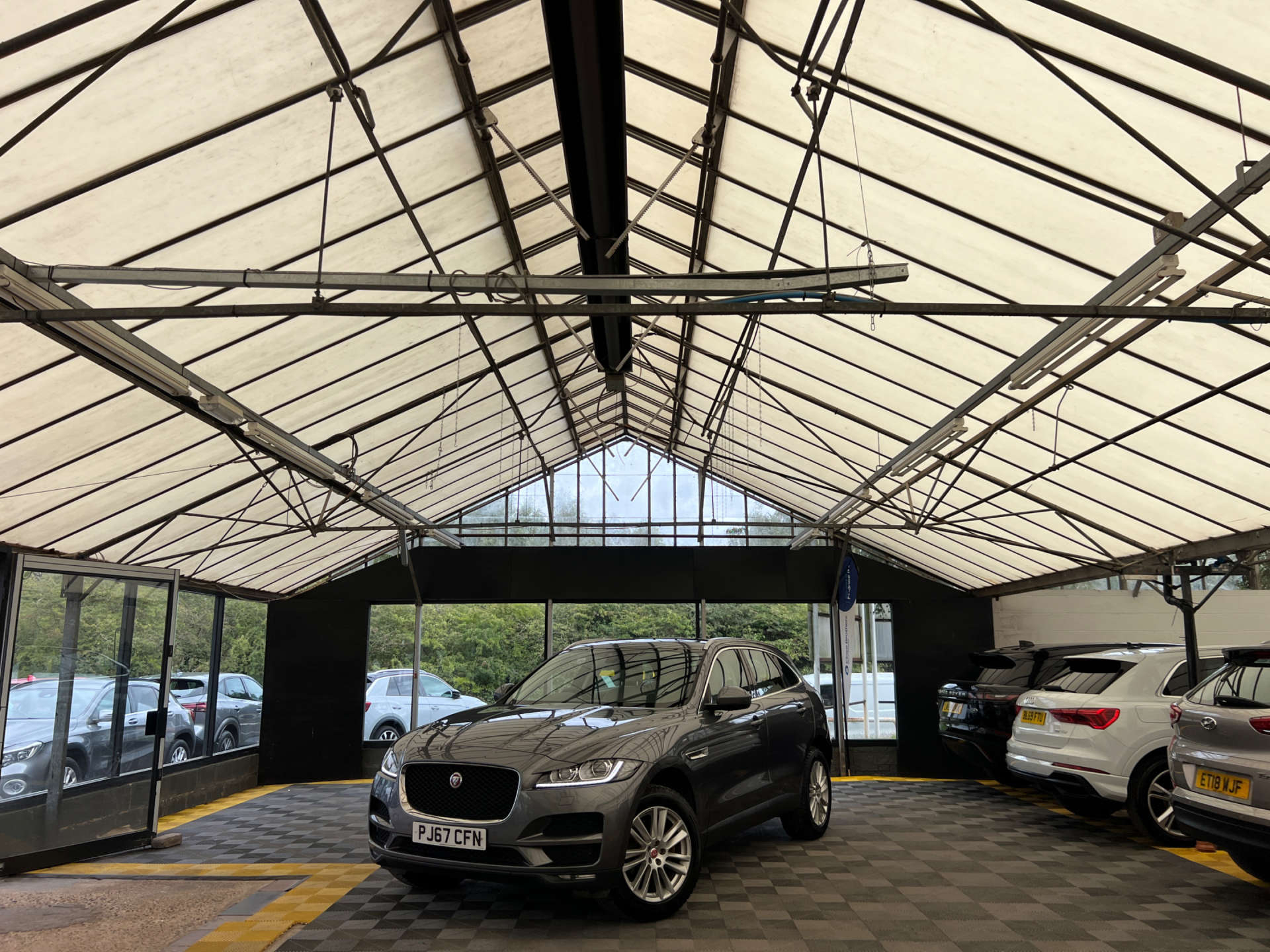 2017 Jaguar F-Pace