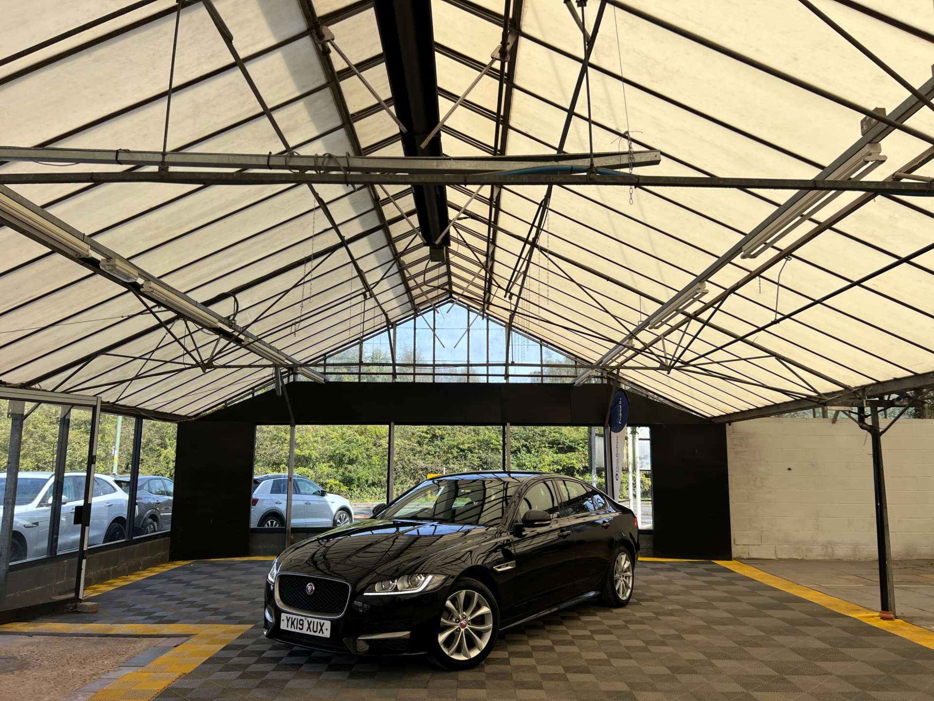 2019 Jaguar XF