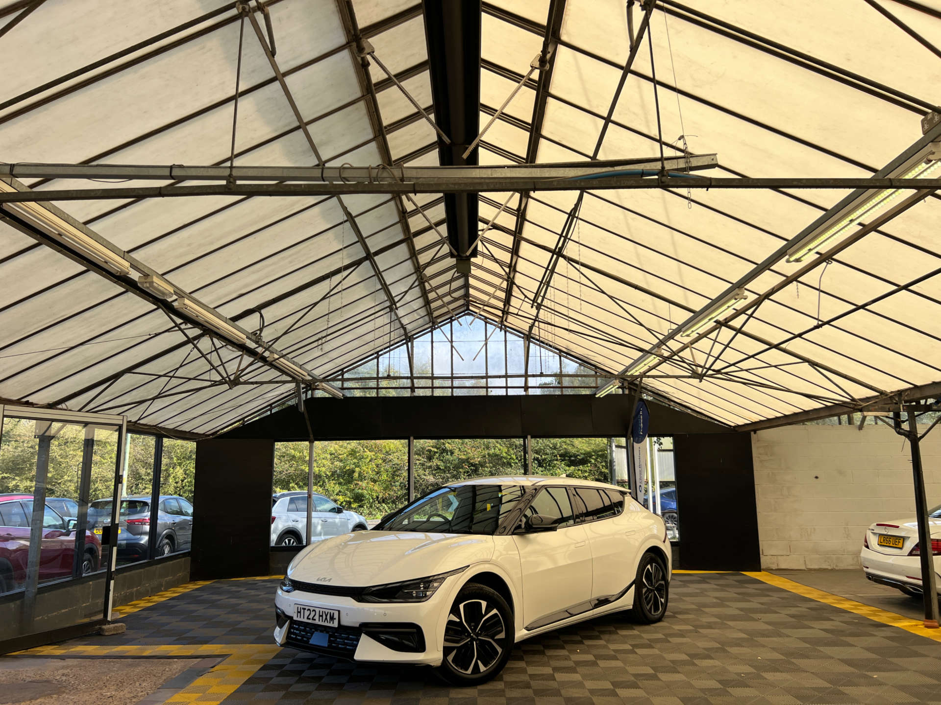 2022 KIA EV6