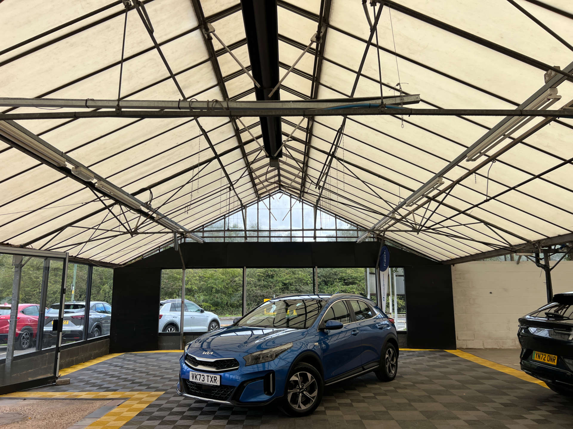 2023 KIA XCeed