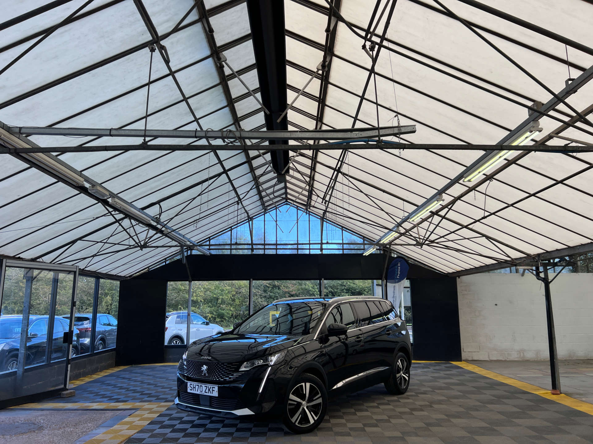 2021 Peugeot 5008