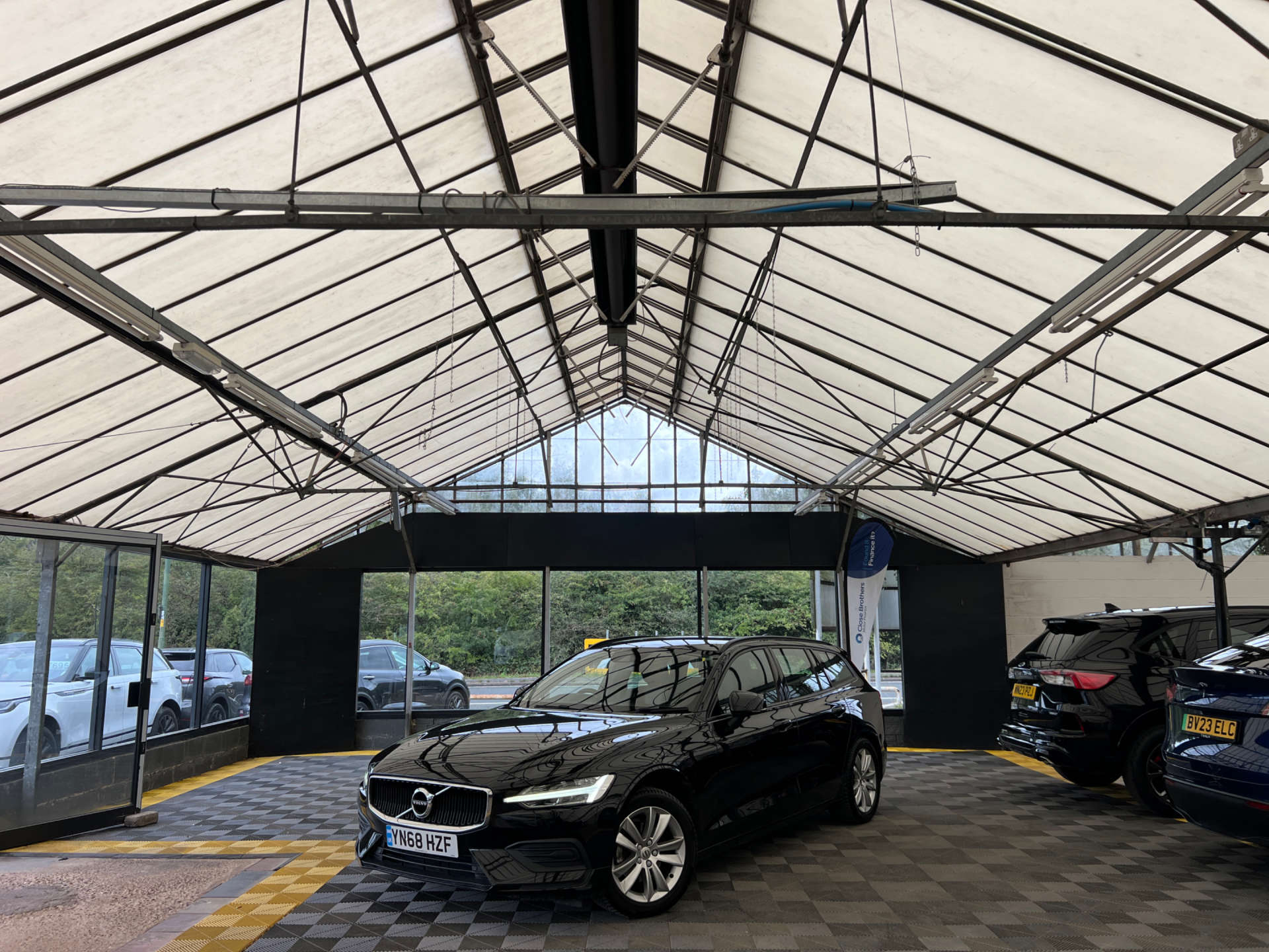 2018 Volvo V60