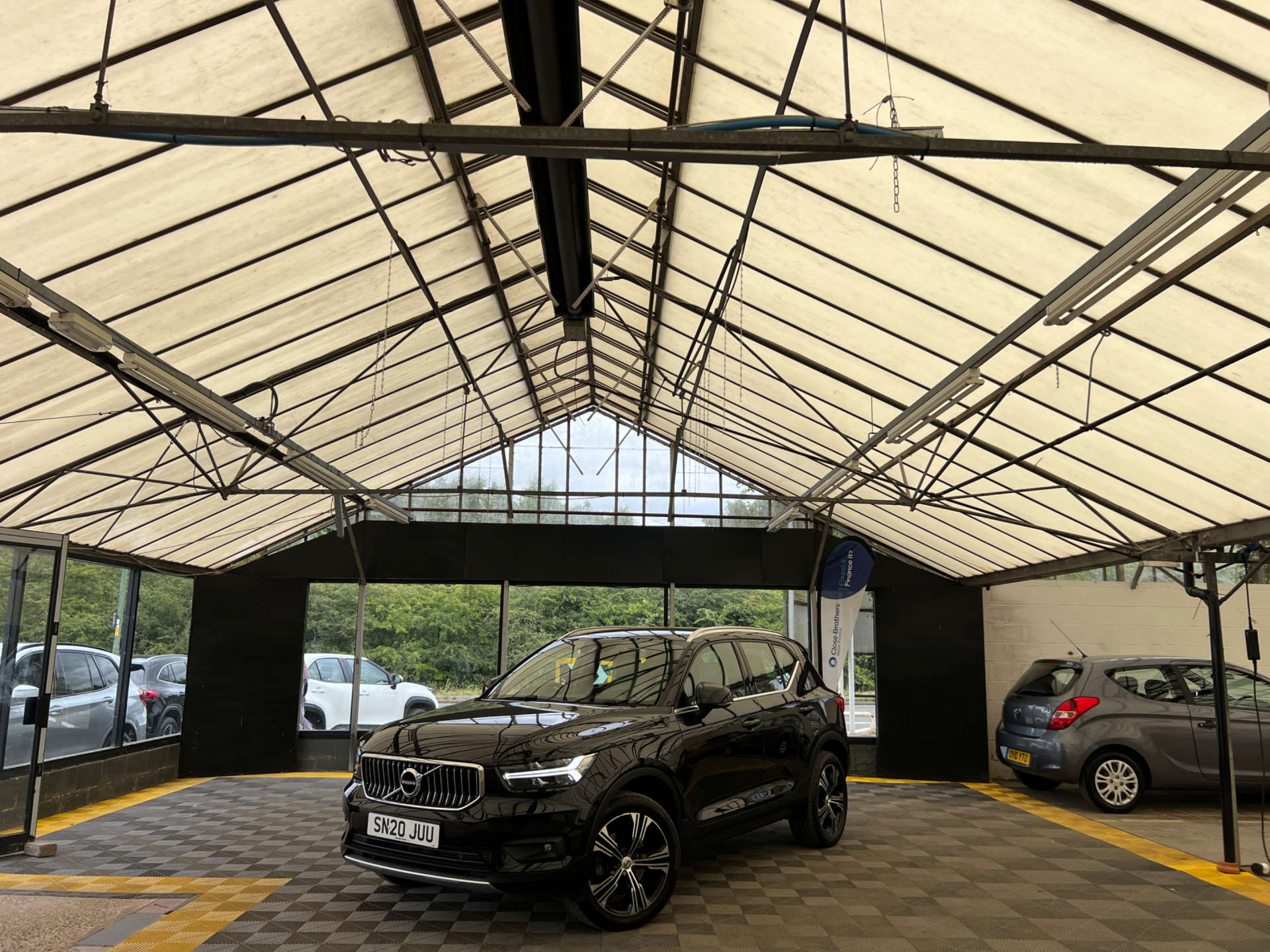 2020 Volvo XC40