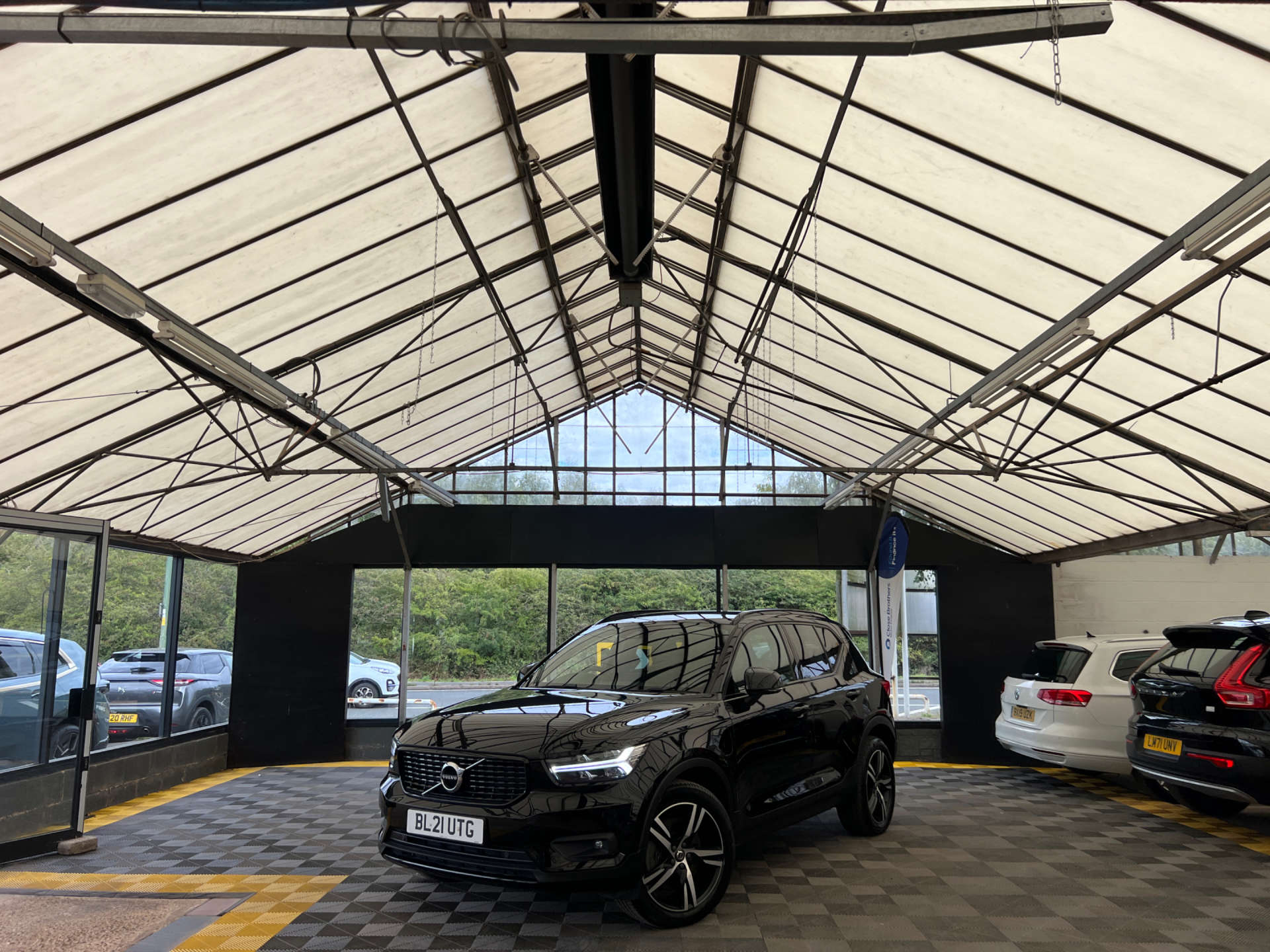 2021 Volvo XC40