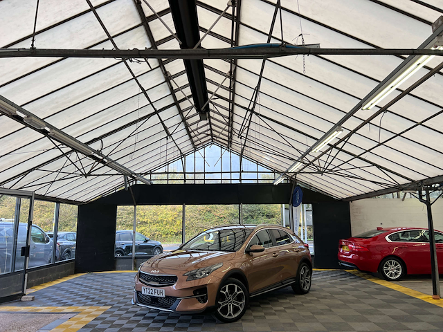 2022 KIA XCeed