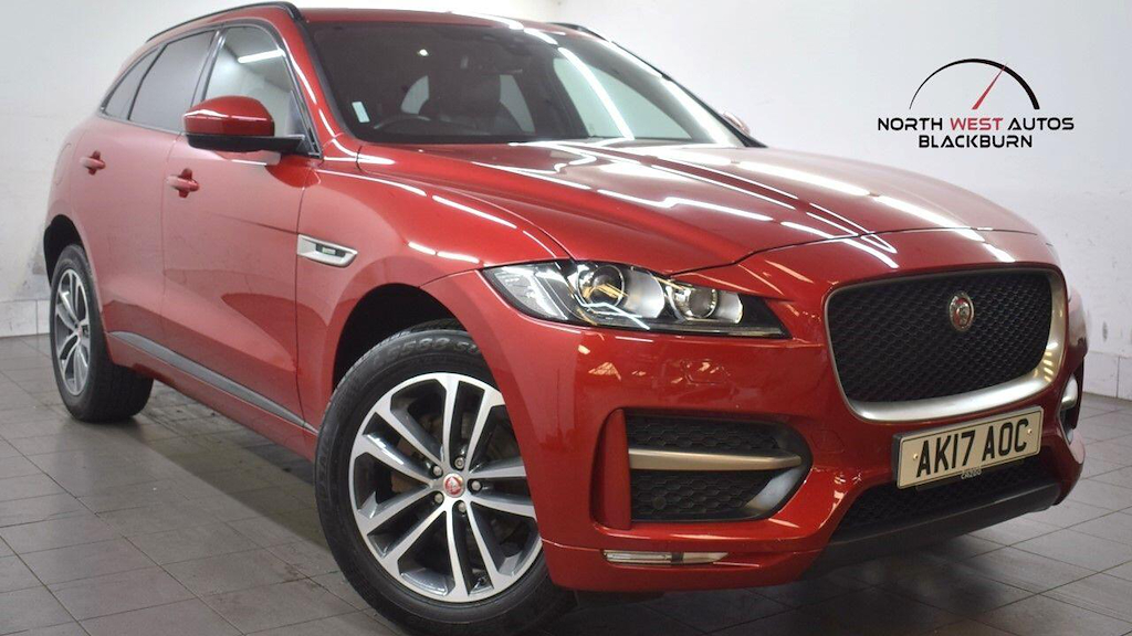 Jaguar F-Pace