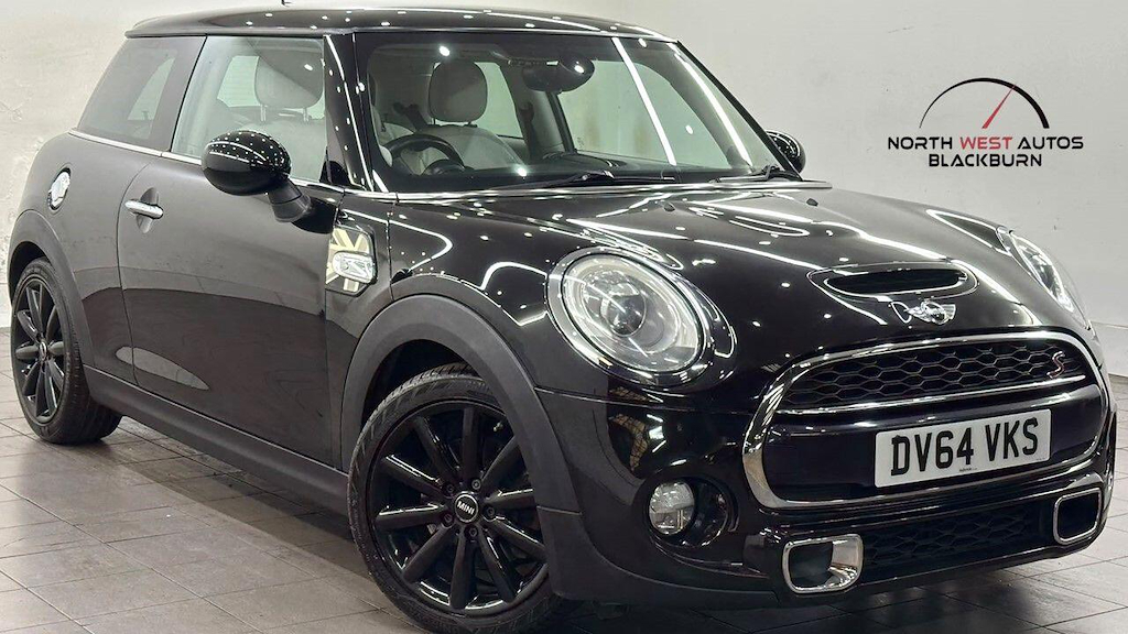 Mini Hatchback