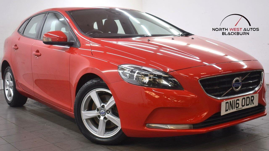 Volvo V40