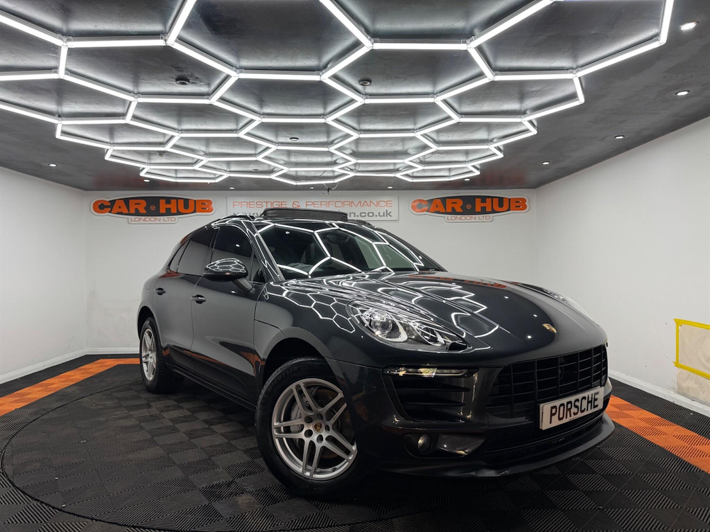 2016 Porsche Macan