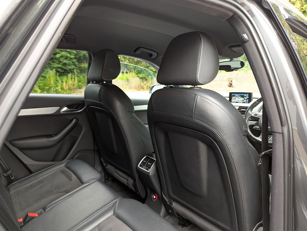 2015 Audi Q3 — image 10