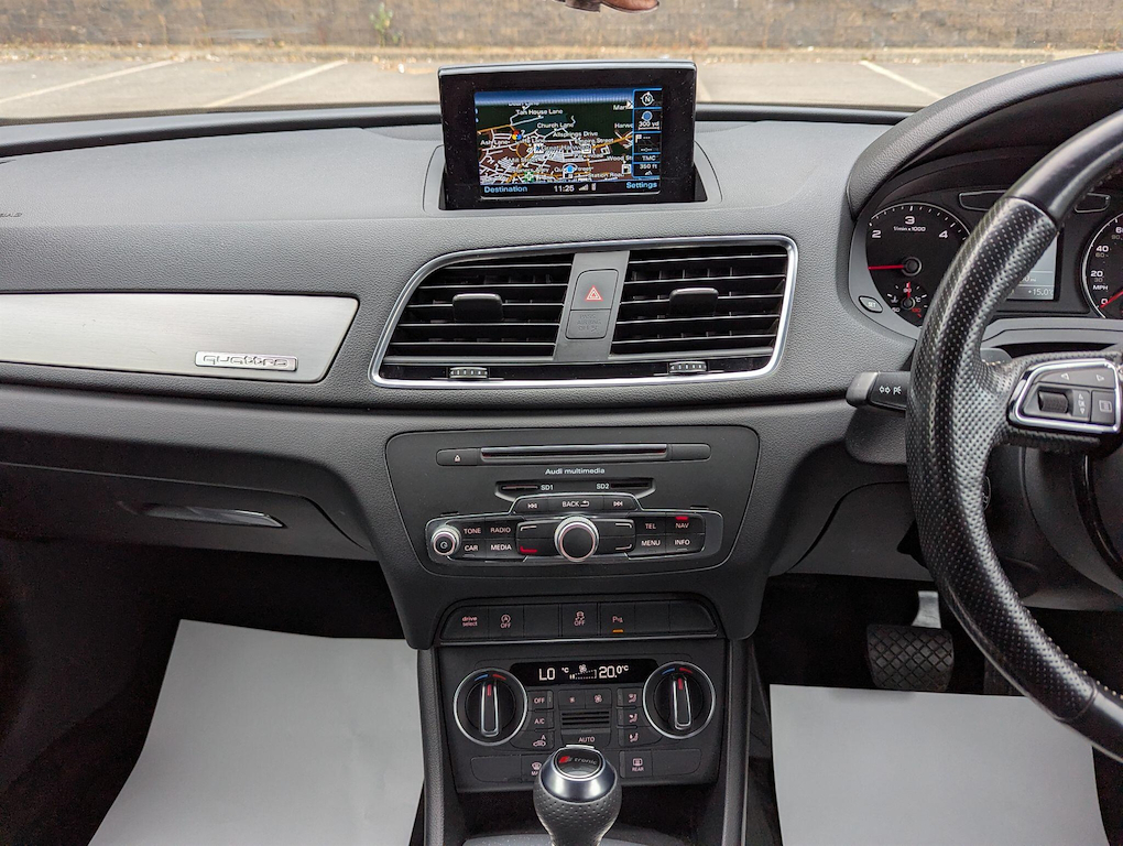 2015 Audi Q3 — image 33