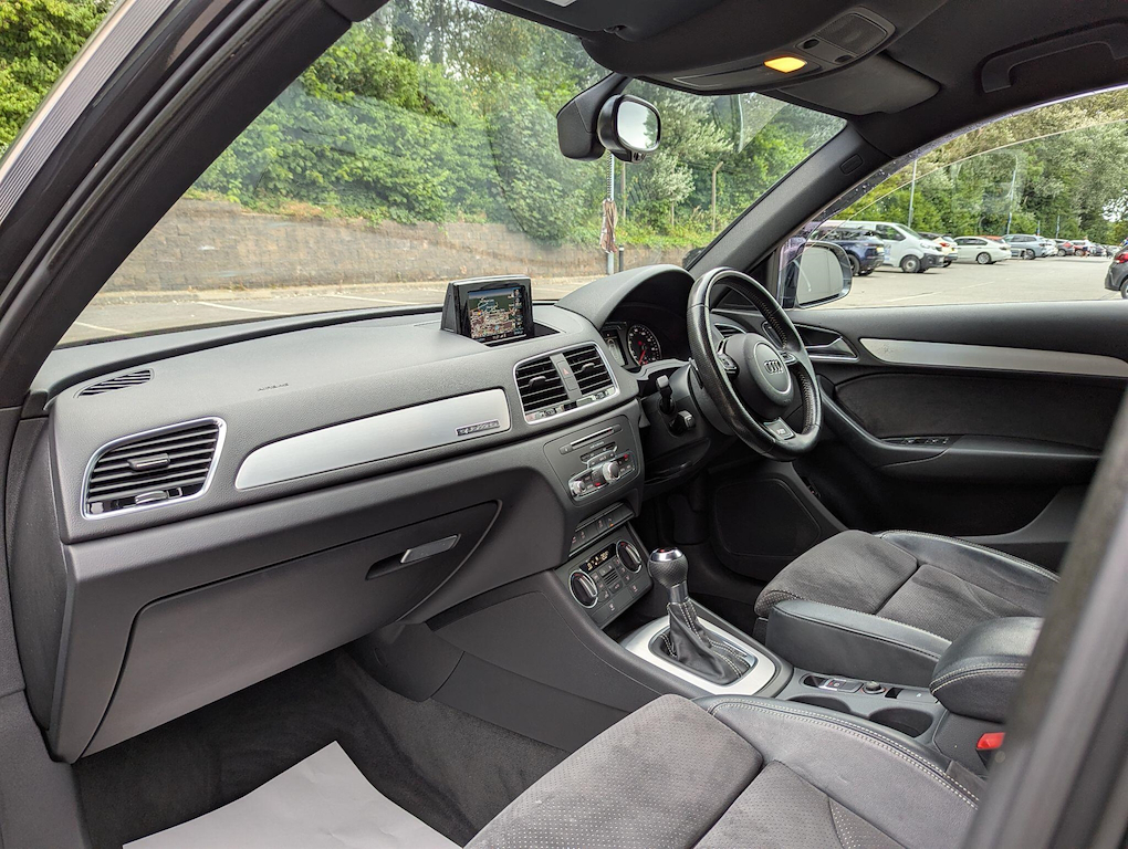 2015 Audi Q3 — image 25