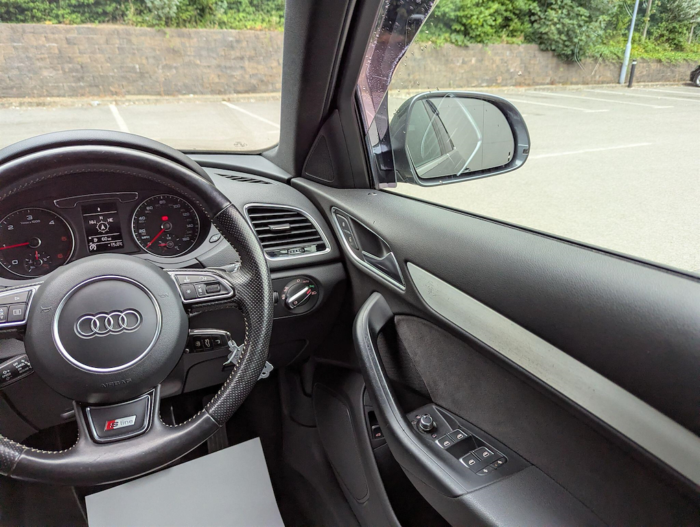 2015 Audi Q3 — image 38