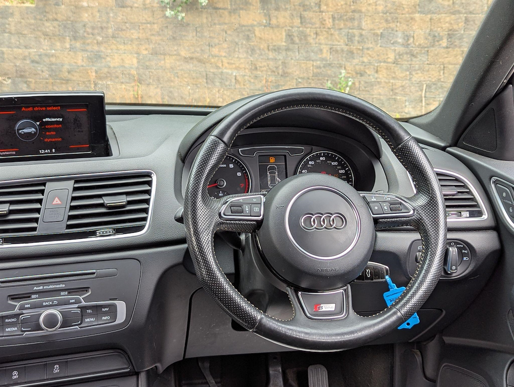2015 Audi Q3 — image 10