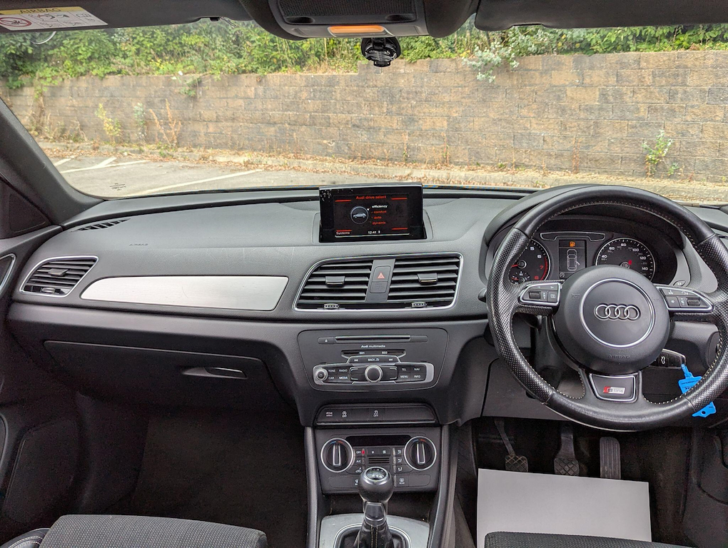 2015 Audi Q3 — image 9