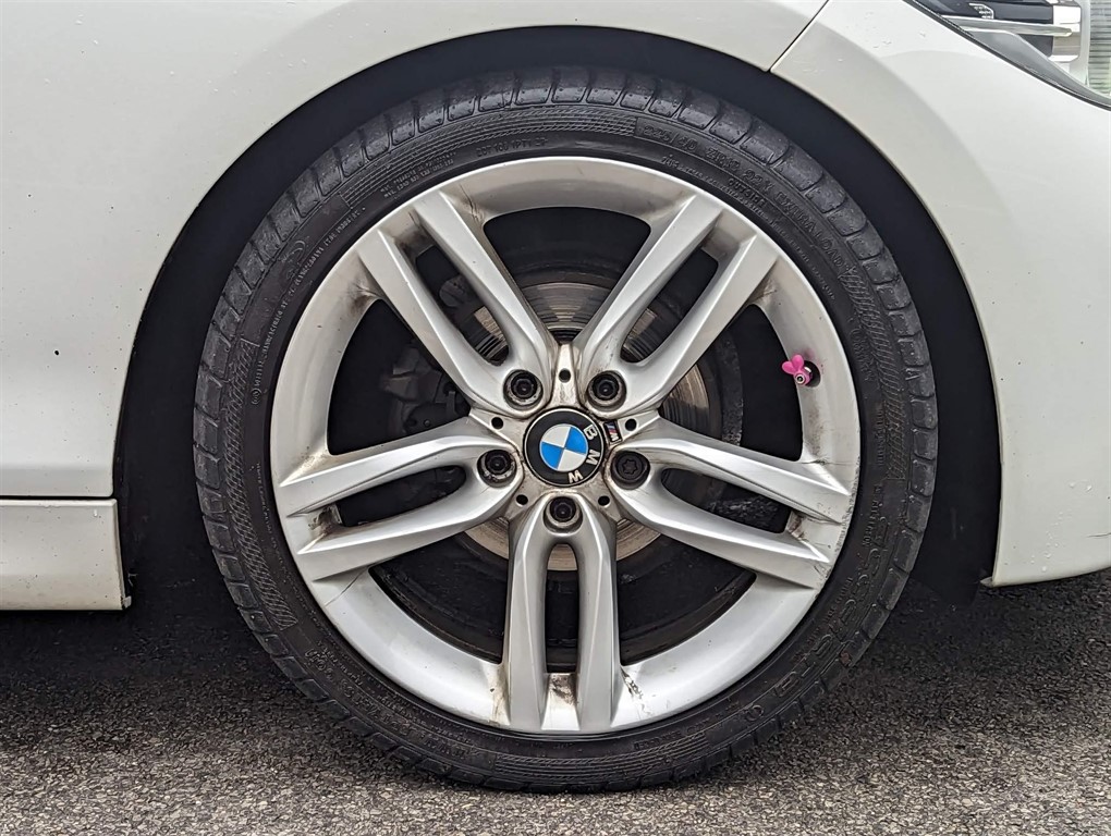 2016 BMW 118i — image 33