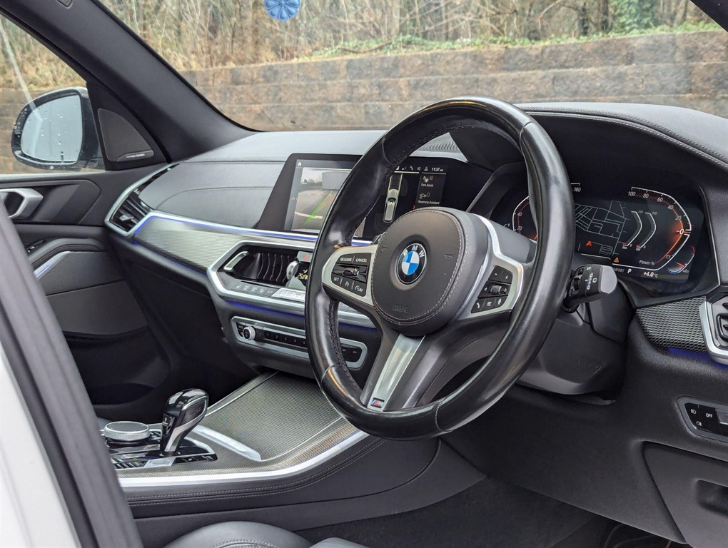 2021 BMW X5 — image 7