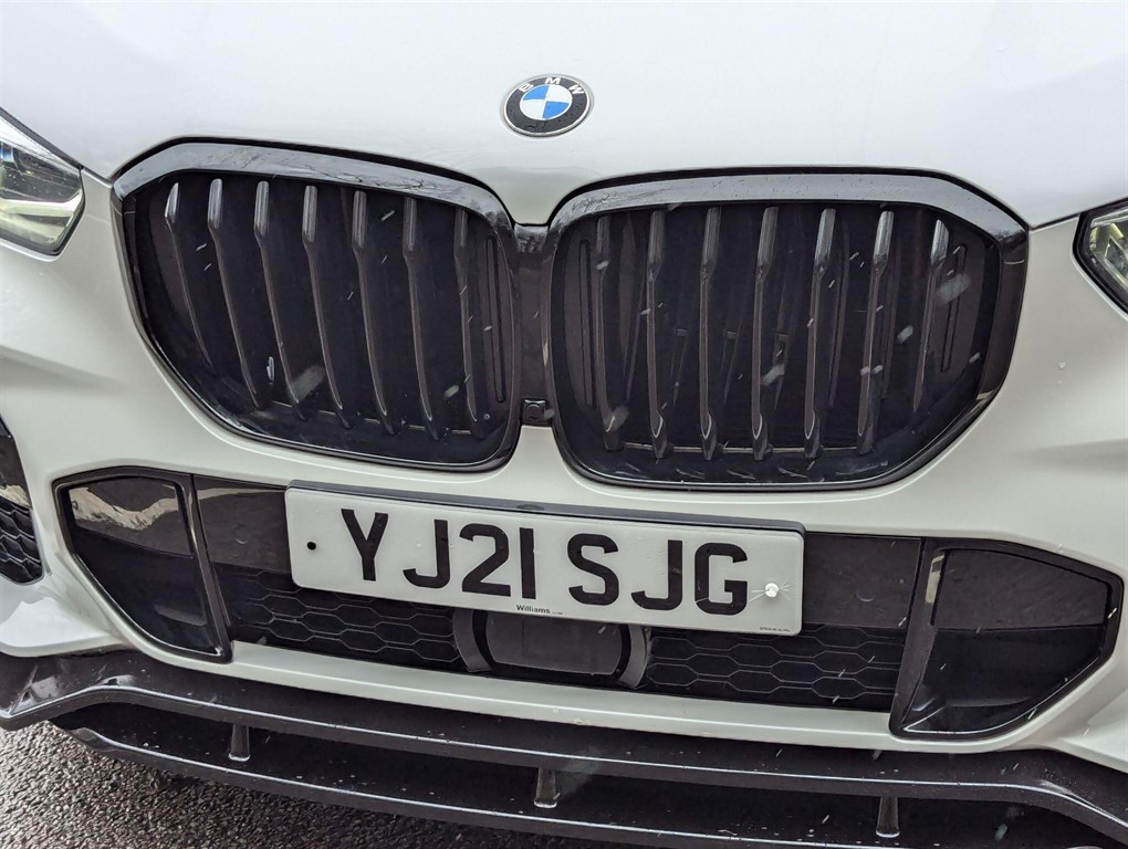 2021 BMW X5 — image 21