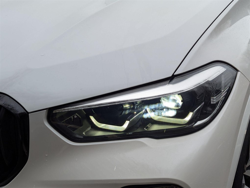 2021 BMW X5 — image 23