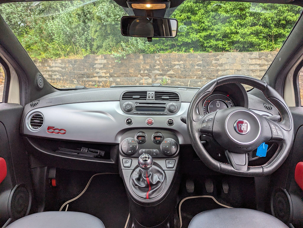 2015 Fiat 500 — image 11