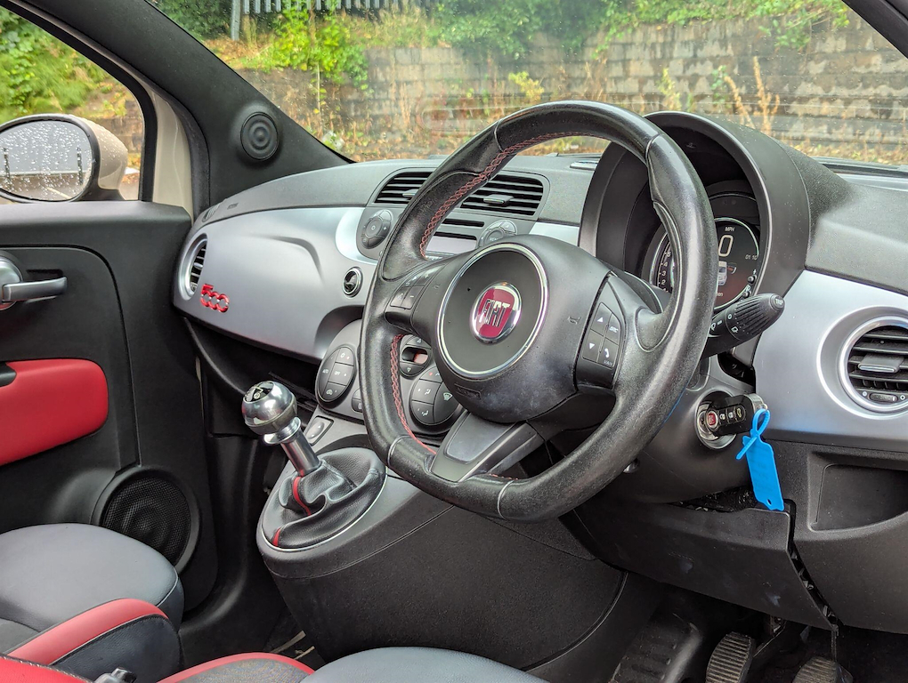 2015 Fiat 500 — image 7