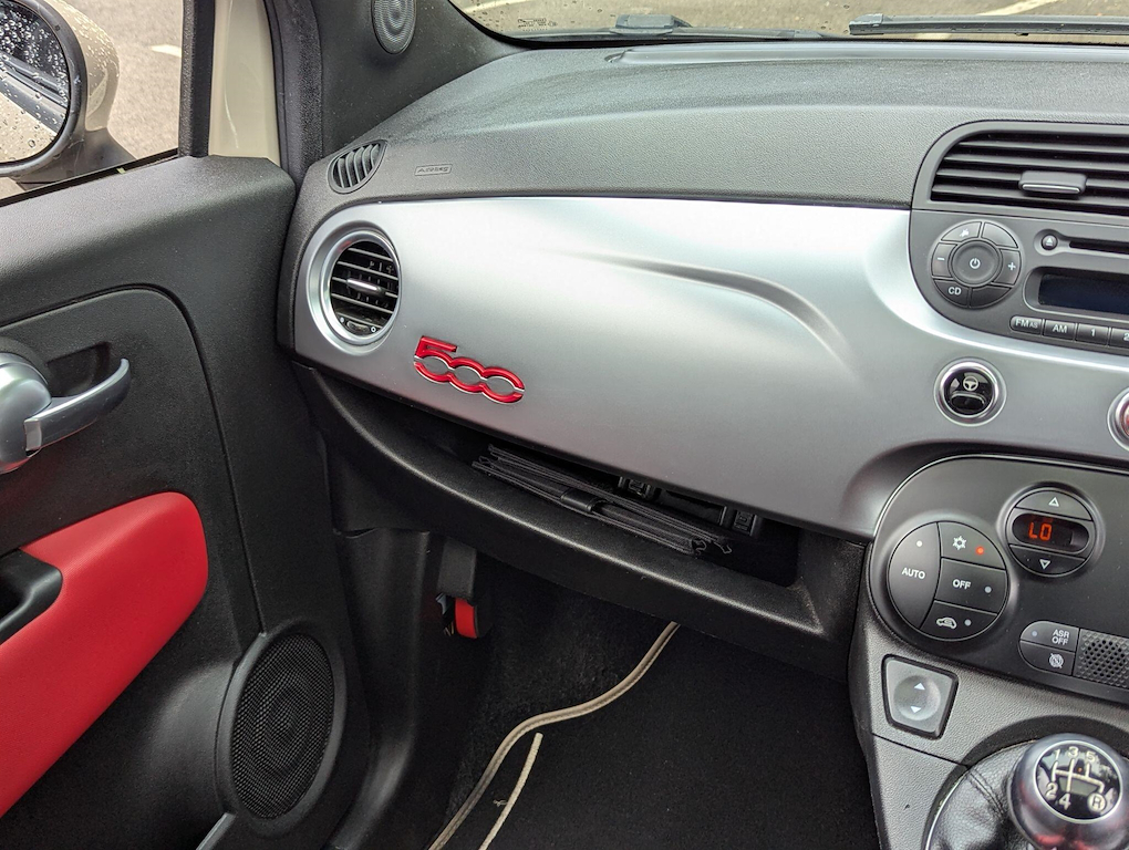 2015 Fiat 500 — image 14