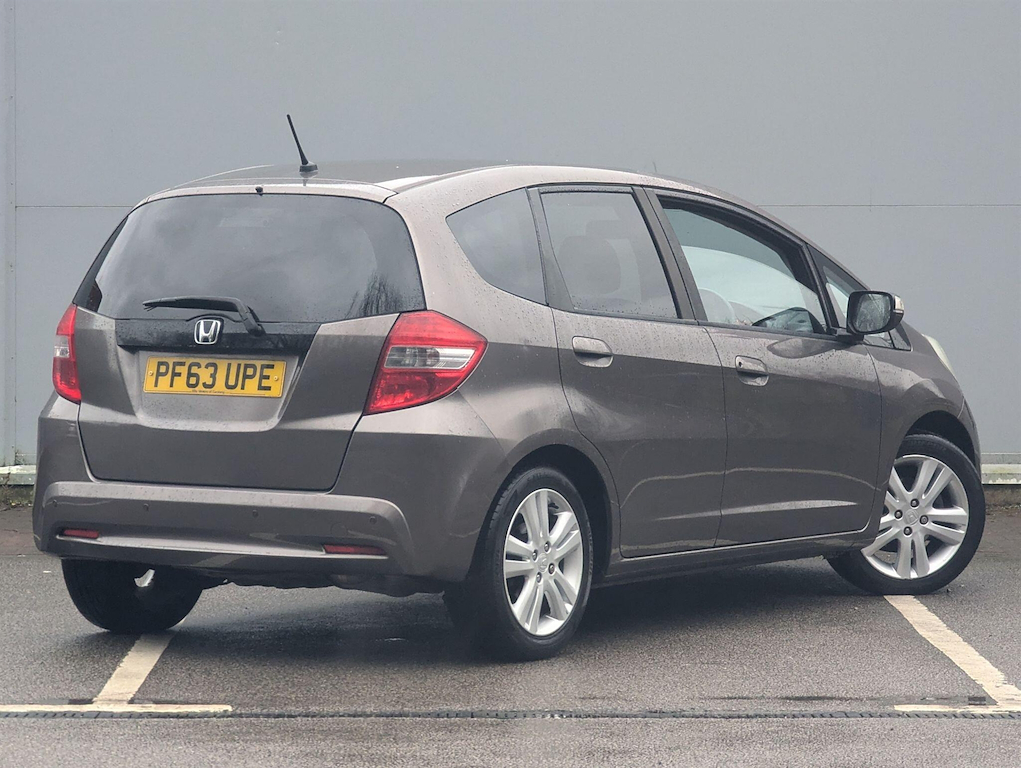 2014 Honda Jazz — image 3
