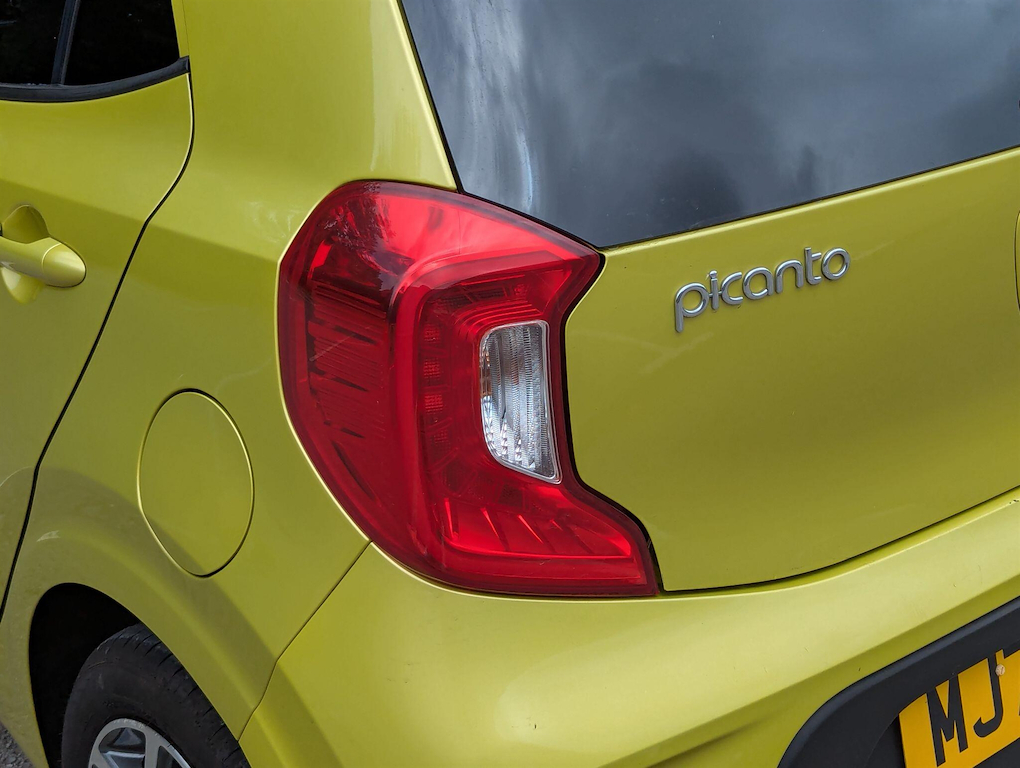 2020 Kia Picanto — image 21