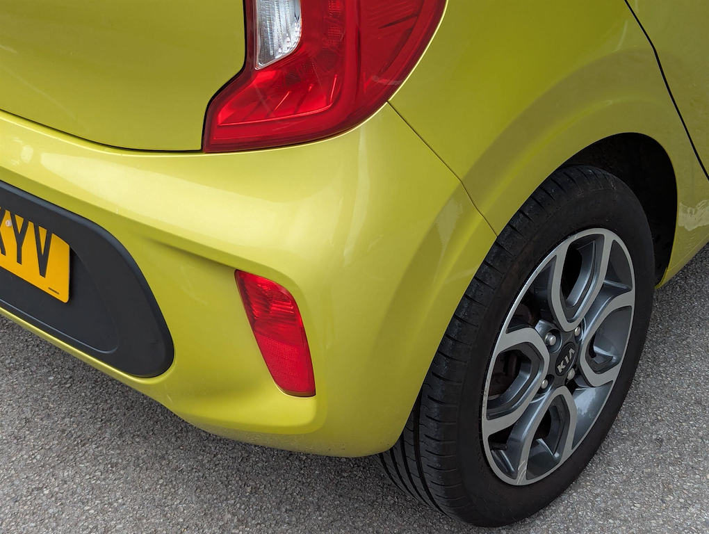 2020 Kia Picanto — image 25
