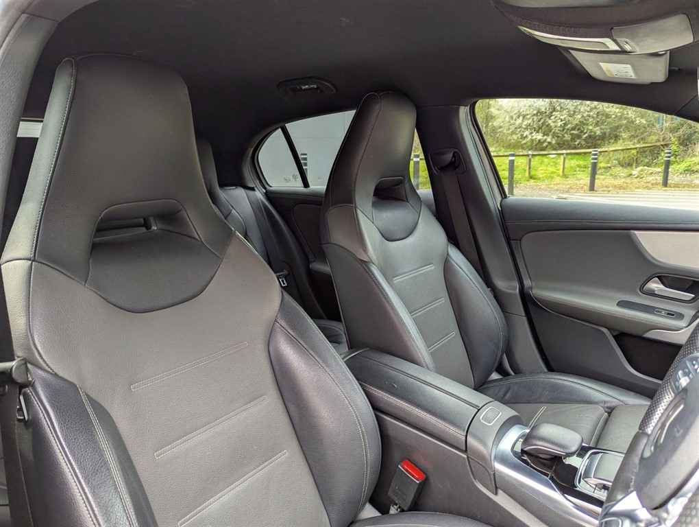 2019 Mercedes-Benz A35 AMG — image 6