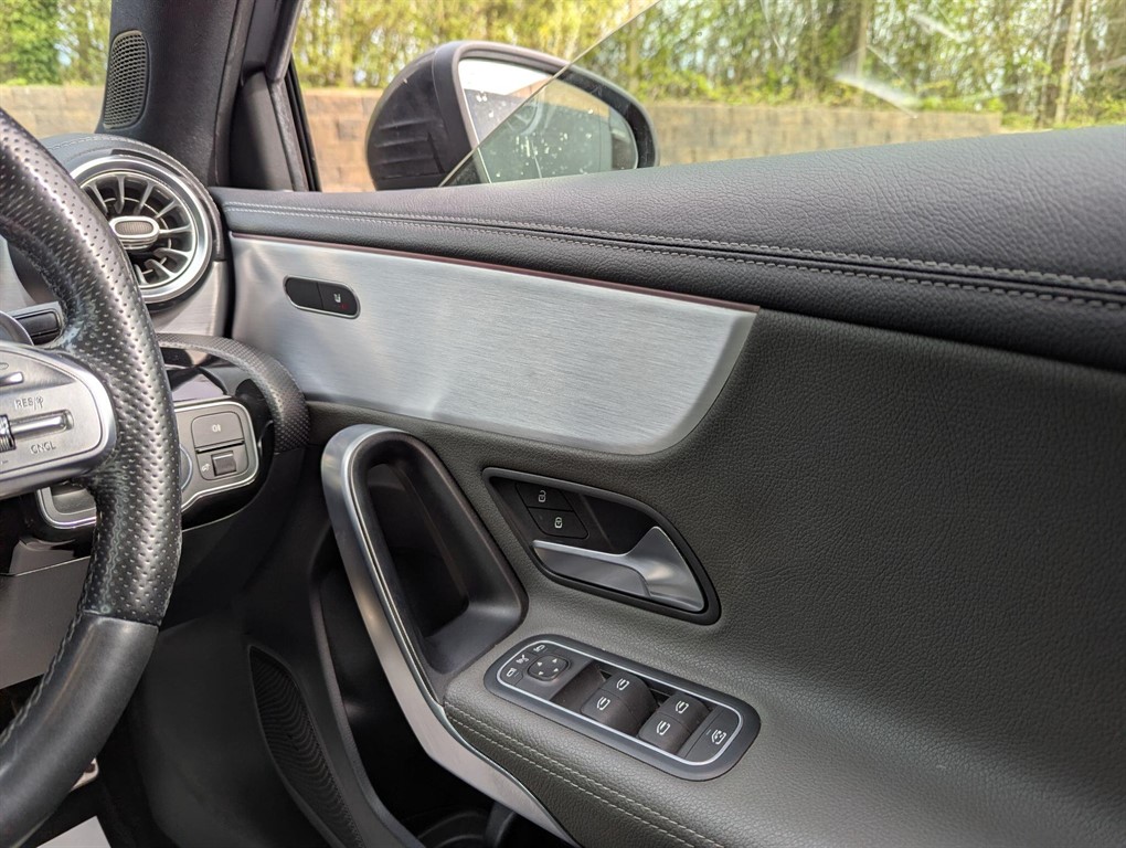 2019 Mercedes-Benz A35 AMG — image 28