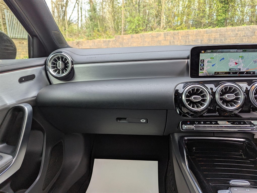 2019 Mercedes-Benz A35 AMG — image 30