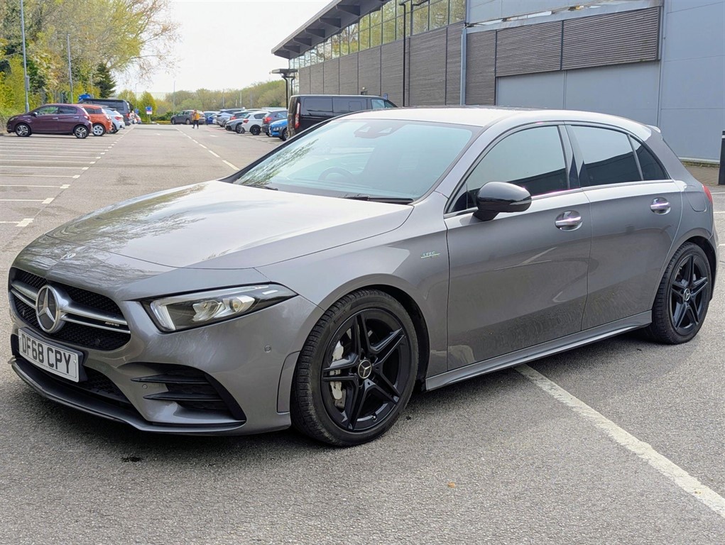2019 Mercedes-Benz A35 AMG — image 4