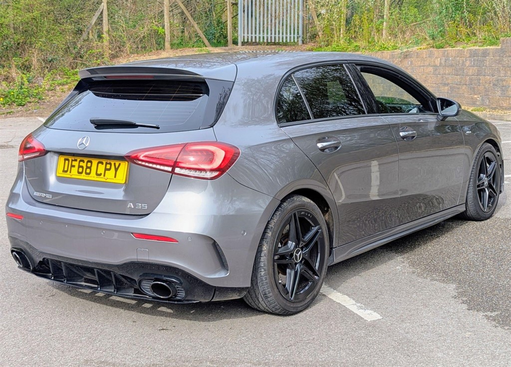 2019 Mercedes-Benz A35 AMG — image 3