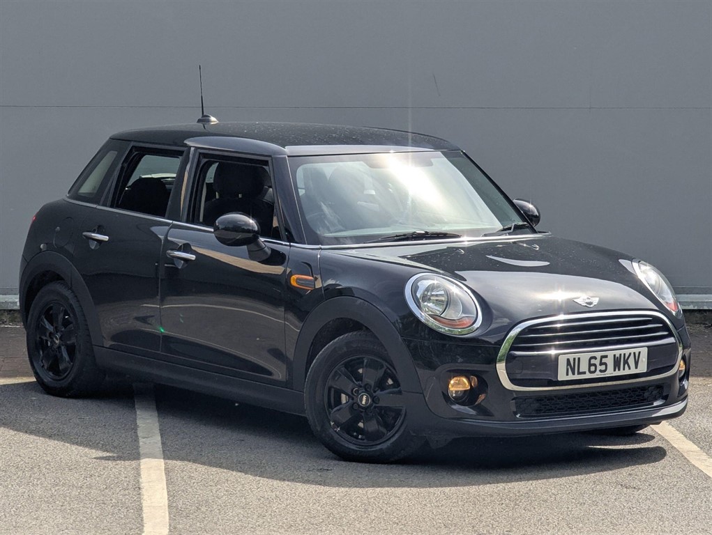 Mini Hatchback