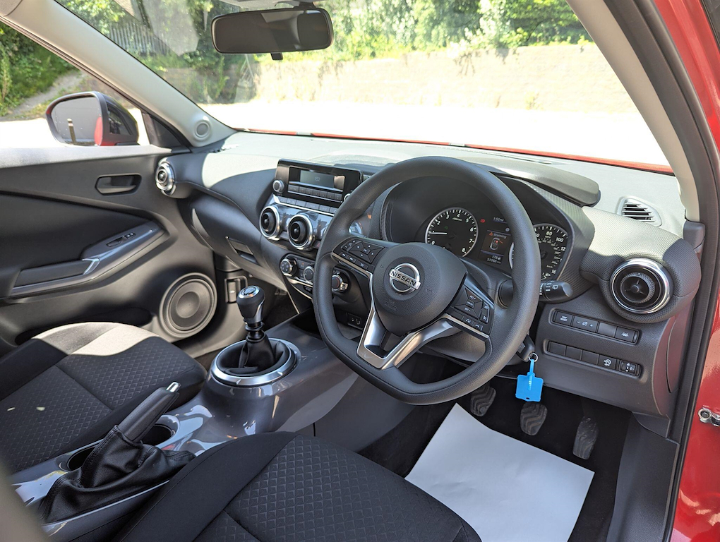 2022 Nissan Juke — image 7