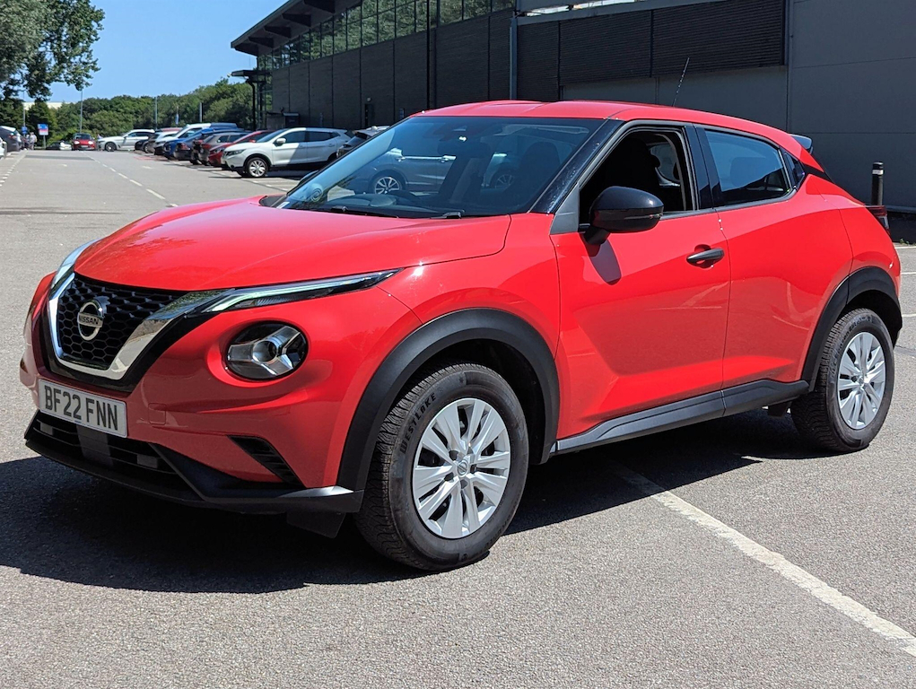 2022 Nissan Juke — image 4