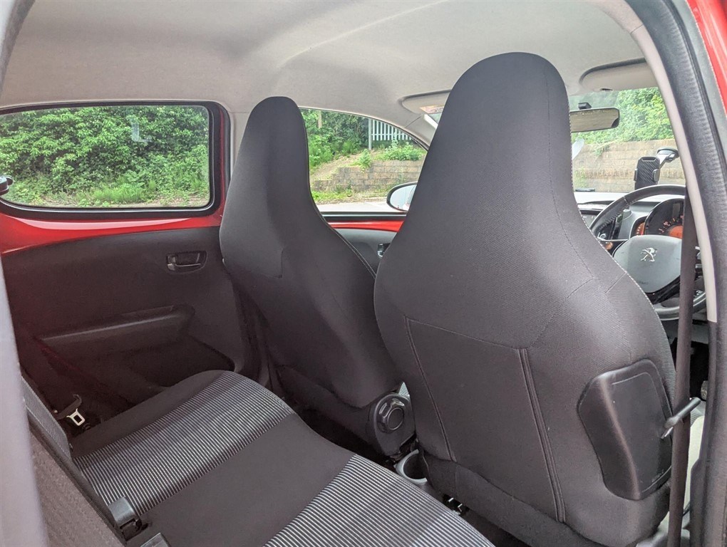 2017 Peugeot 108 — image 11