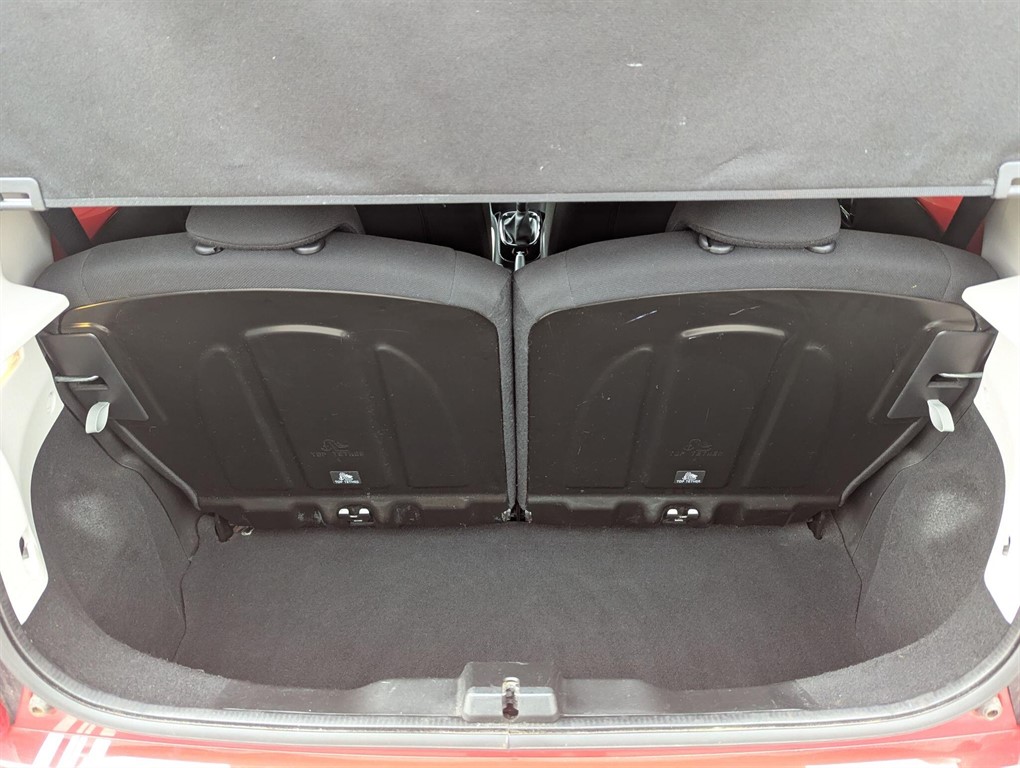2017 Peugeot 108 — image 13