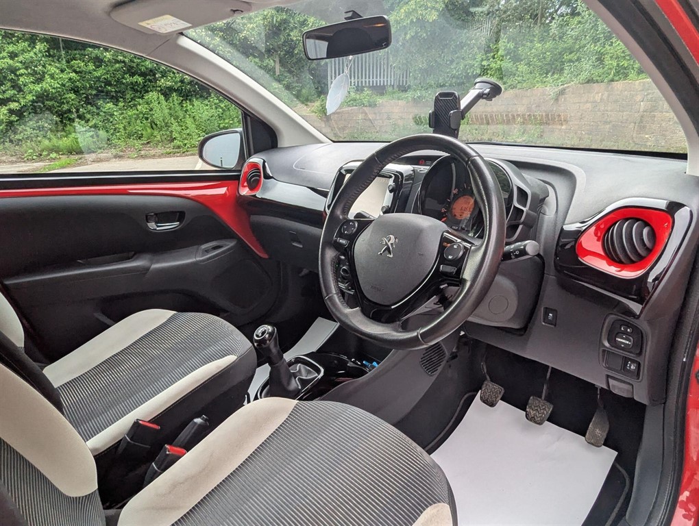 2017 Peugeot 108 — image 7