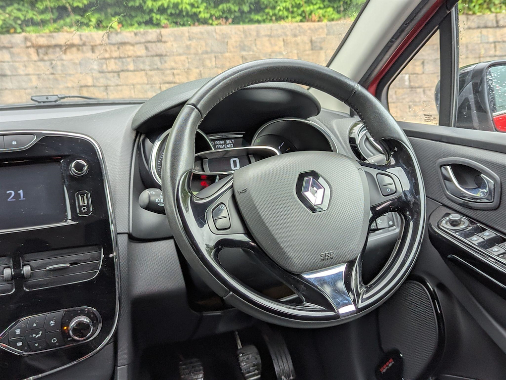 2014 Renault Clio — image 14