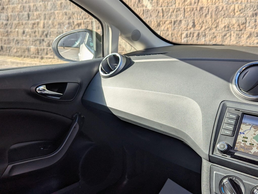 2017 SEAT Ibiza — image 13