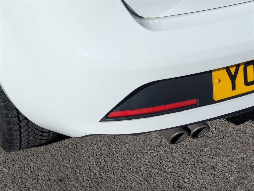 2017 SEAT Ibiza — image 20